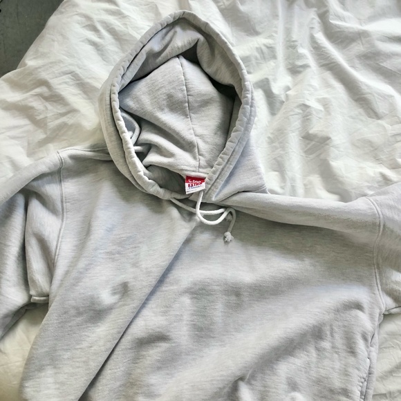 aritzia mega moletom com capuz